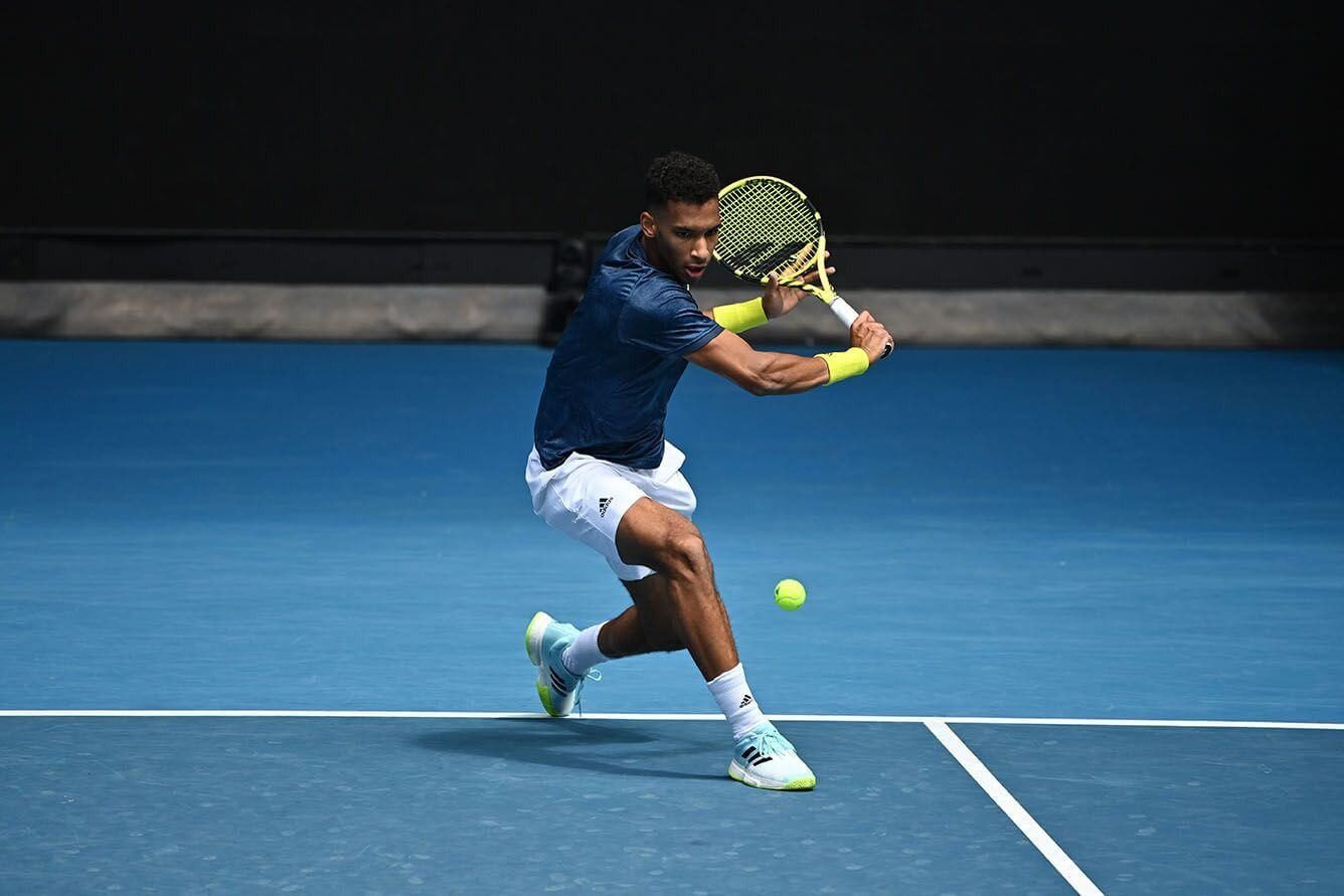 Tennis Slice